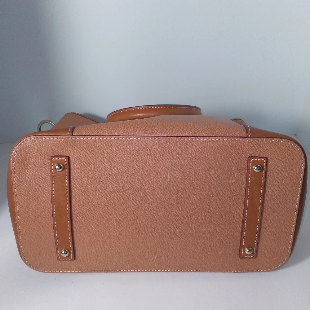 Authentic Dooney & Bourke Shelby Shopper Carmel/Tan Leather Tote and Wallet Set